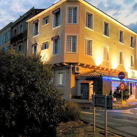 Hotel Araur 2*