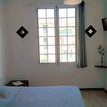 Araur Hotel 2*